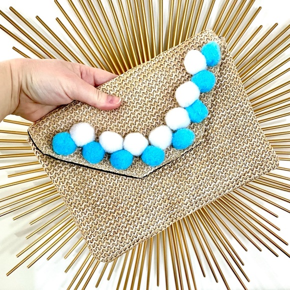Bumble Bee Pom Pom Straw Clutch - Picture 2 of 9